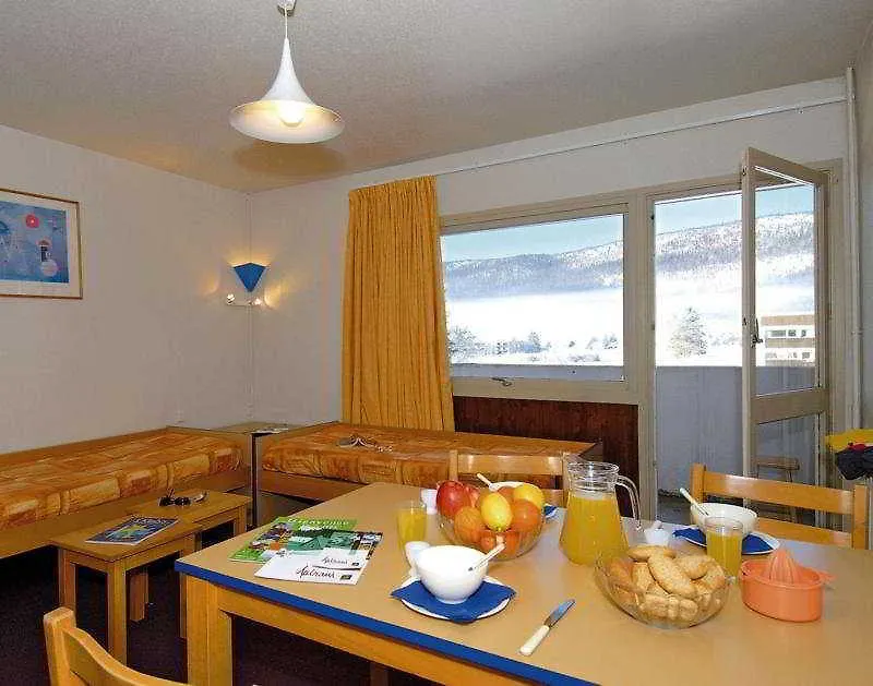 أوترانس Residence Goelia Le Sornin